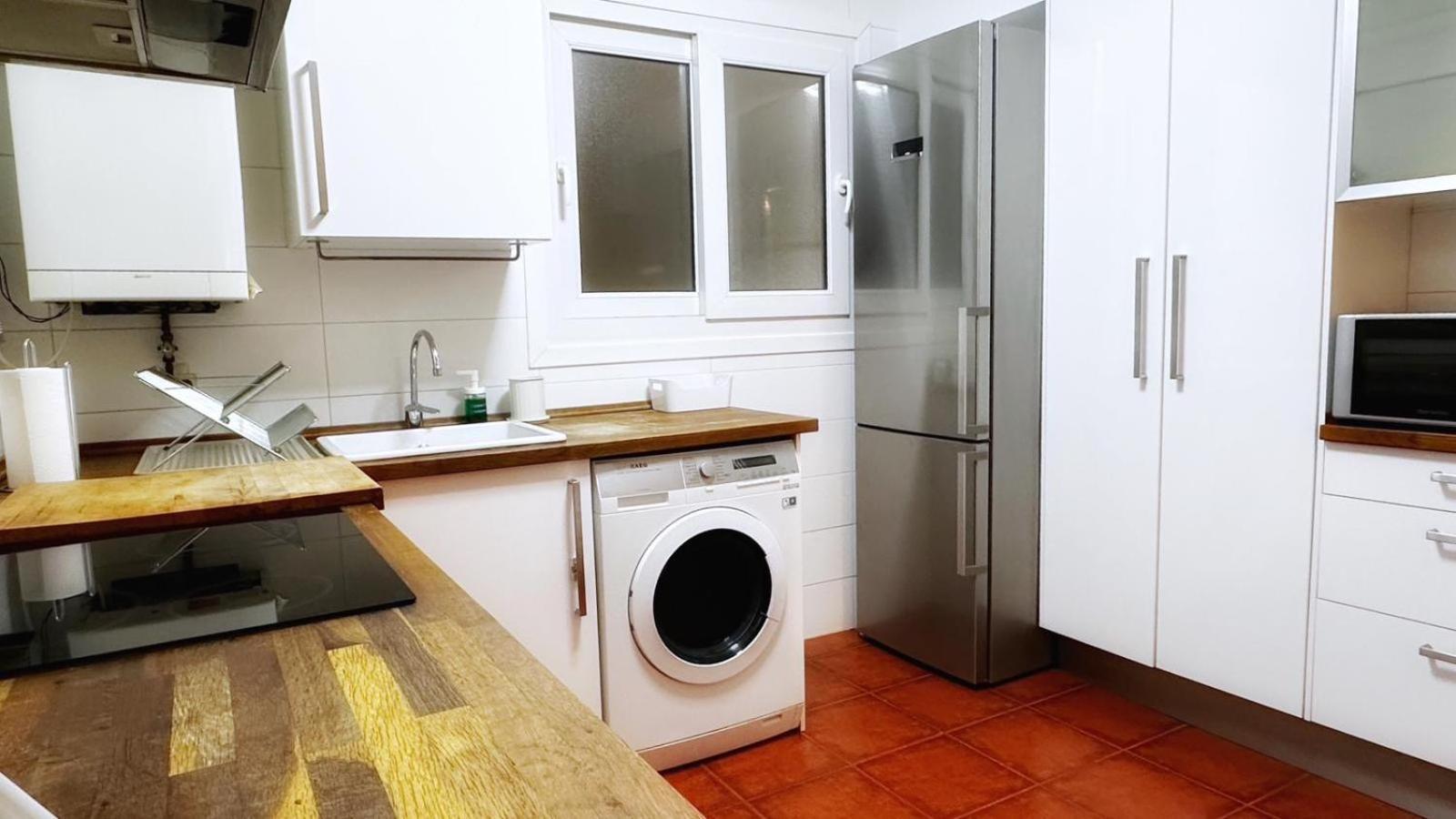 Vivienda Turistica Ciudad Jardin Con Tranquilidad Y Wifi Apartman Bilbao Kültér fotó