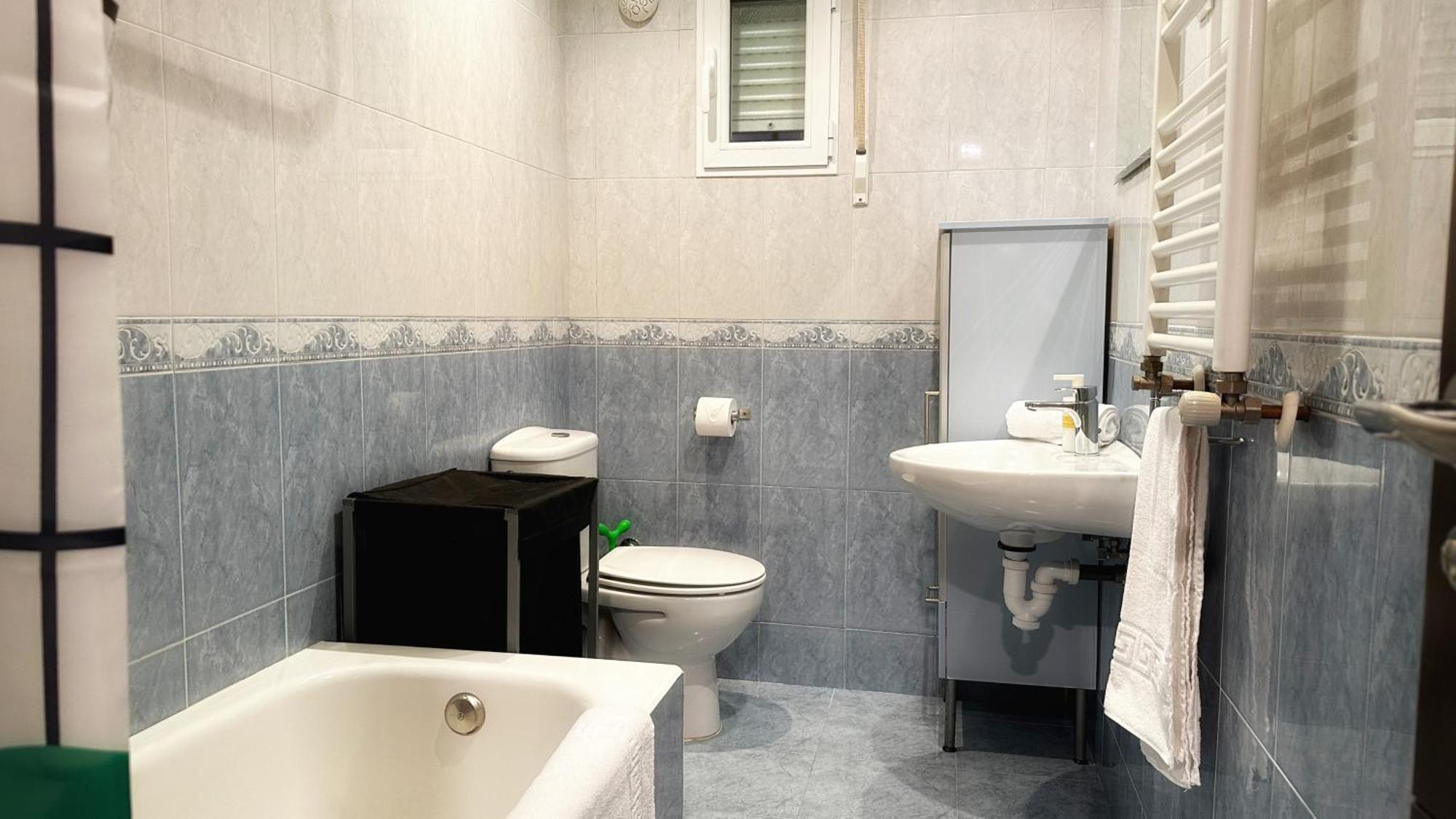 Vivienda Turistica Ciudad Jardin Con Tranquilidad Y Wifi Apartman Bilbao Kültér fotó